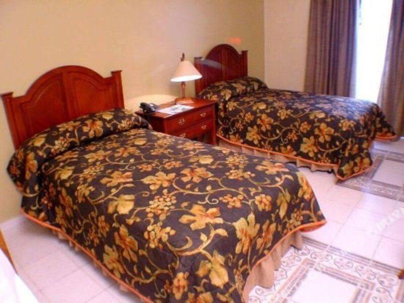 Hotel Puerta Del Rey Santa Cruz de La Sierra Eksteriør bilde